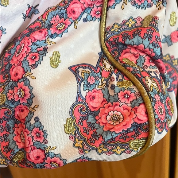 🪷 NWOT 🪬 RARE leSportsac x Manough Floral Pink and White Women's Handbag - Picture 14 of 15